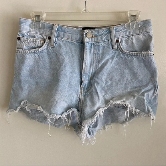 ✨3/$20 Urban Outfitters BDG Girlfriend High Rise Jean Shorts - Picture 4 of 8